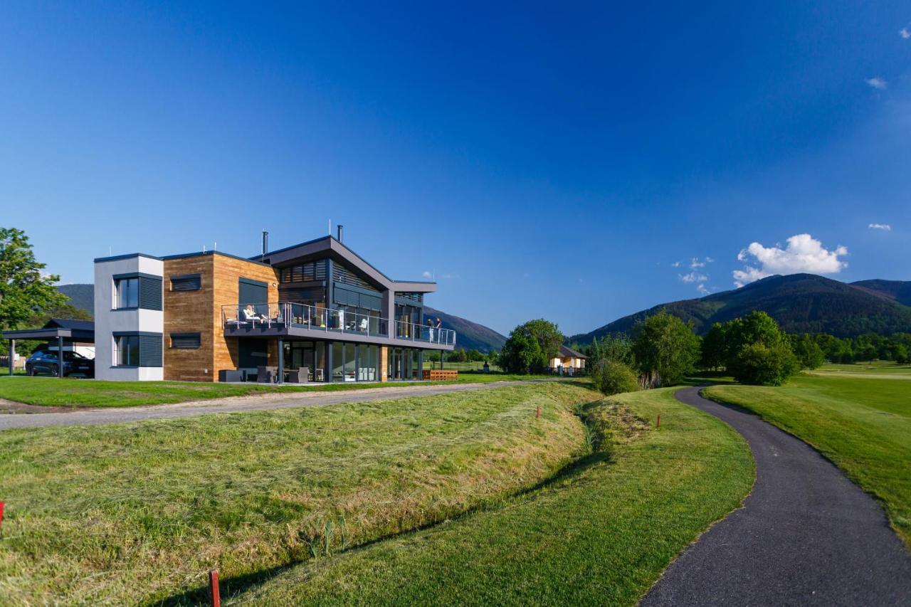 Apartmán na golfu Čeladná Esterno foto