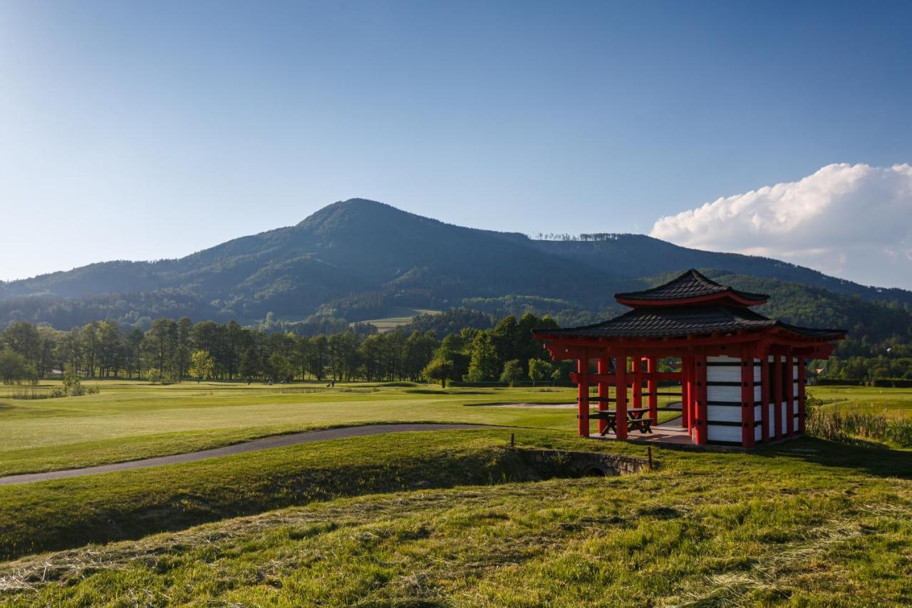 Apartmán na golfu Čeladná Esterno foto